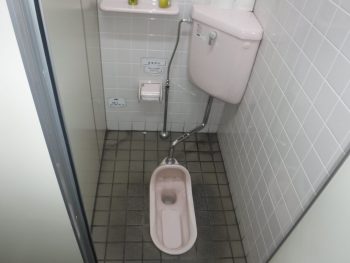 清瀬市にてトイレの交換工事